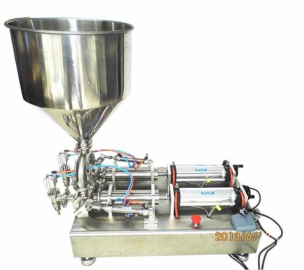 सौंदर्य प्रसाधनों के पेस्ट केचप सॉस के लिए 220 वी डबल हेड अर्ध स्वचालित क्रीम भरने की मशीन