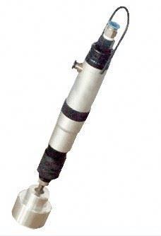 छोटे कारखाने अर्ध-स्वचालित मैनुअल कैपिंग मशीन वायवीय हैंडहेल्ड पेय रासायनिक वस्तु चिकित्सा इंजन कार्टन