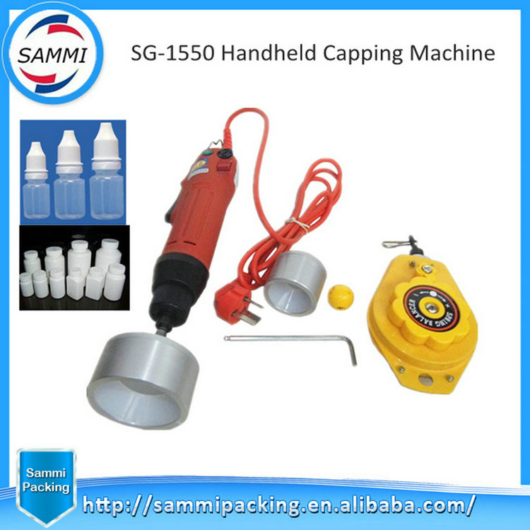 थोक इलेक्ट्रिक सेमी-ऑटोमैटिक शीशी कैपिंग मशीन प्लास्टिक ग्लास बोतलों के लिए दिलचस्प उत्पाद चीन मोटर कोर