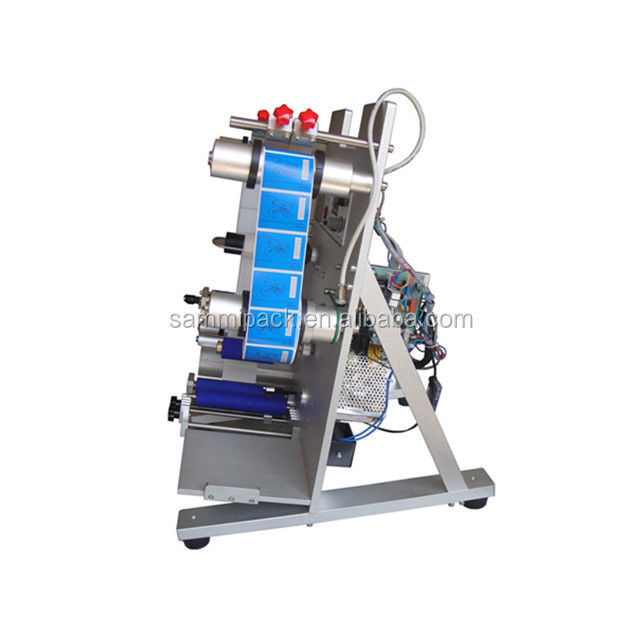 इलेक्ट्रिक ईयर ड्रॉप गोल बोतल लेबलिंग मशीन अद्वितीय नई अर्ध-स्वचालित कोर मोटर घटक के साथ