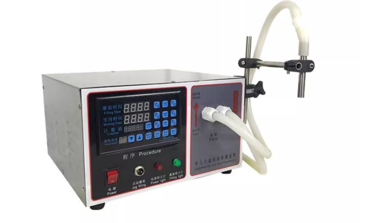 खाद्य ग्रेड छोटी तरल भरने की मशीन अर्ध-स्वचालित 304 स्टेनलेस स्टील जूस, शहद, तेल, सोडा वाटर 17L/मिनट के लिए