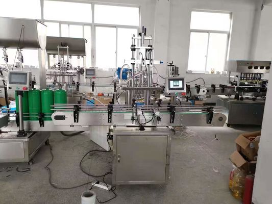 स्वचालित पिस्टन तरल बोतल भरने कैपिंग और लेबलिंग मशीन